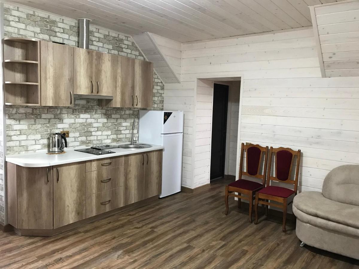 Готель Вікторія Volovets Exterior foto